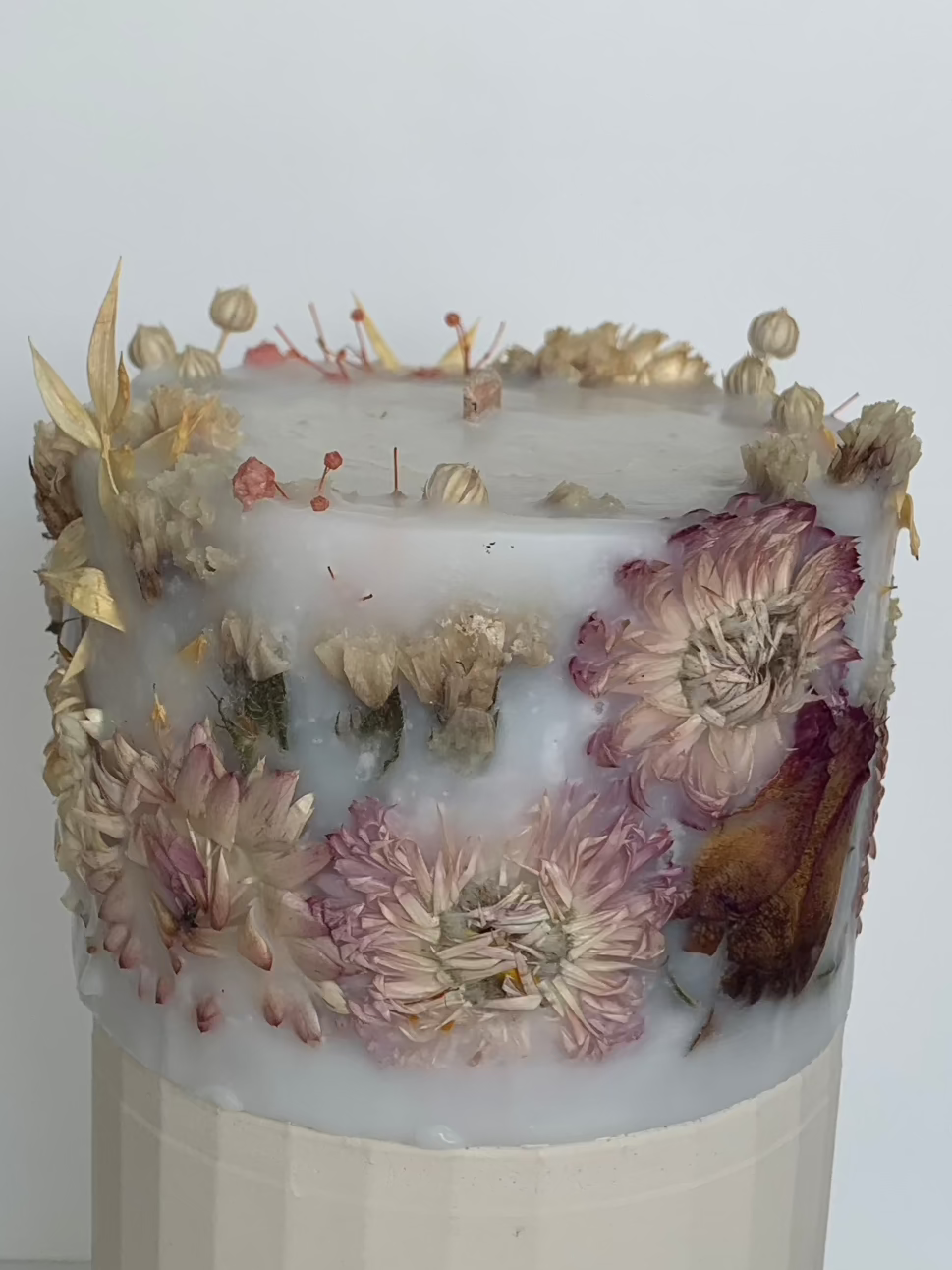 Reverie 11 - Lumanare botanica cu fitil de lemn