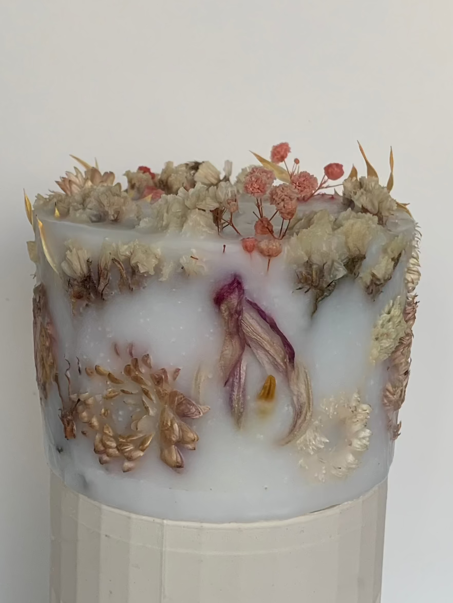 Reverie - Lumanare botanica cu fitil de lemn