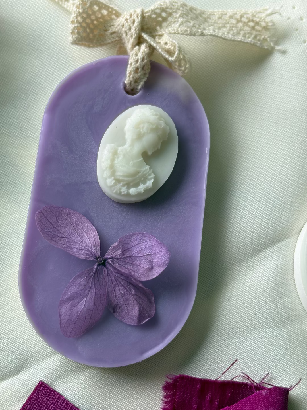 Adorata - Tablete parfumate din ceara naturala - odorizante dulap