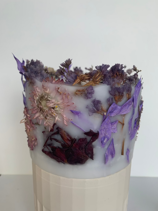 Reverie 22 - Lumanare botanica cu fitil de lemn