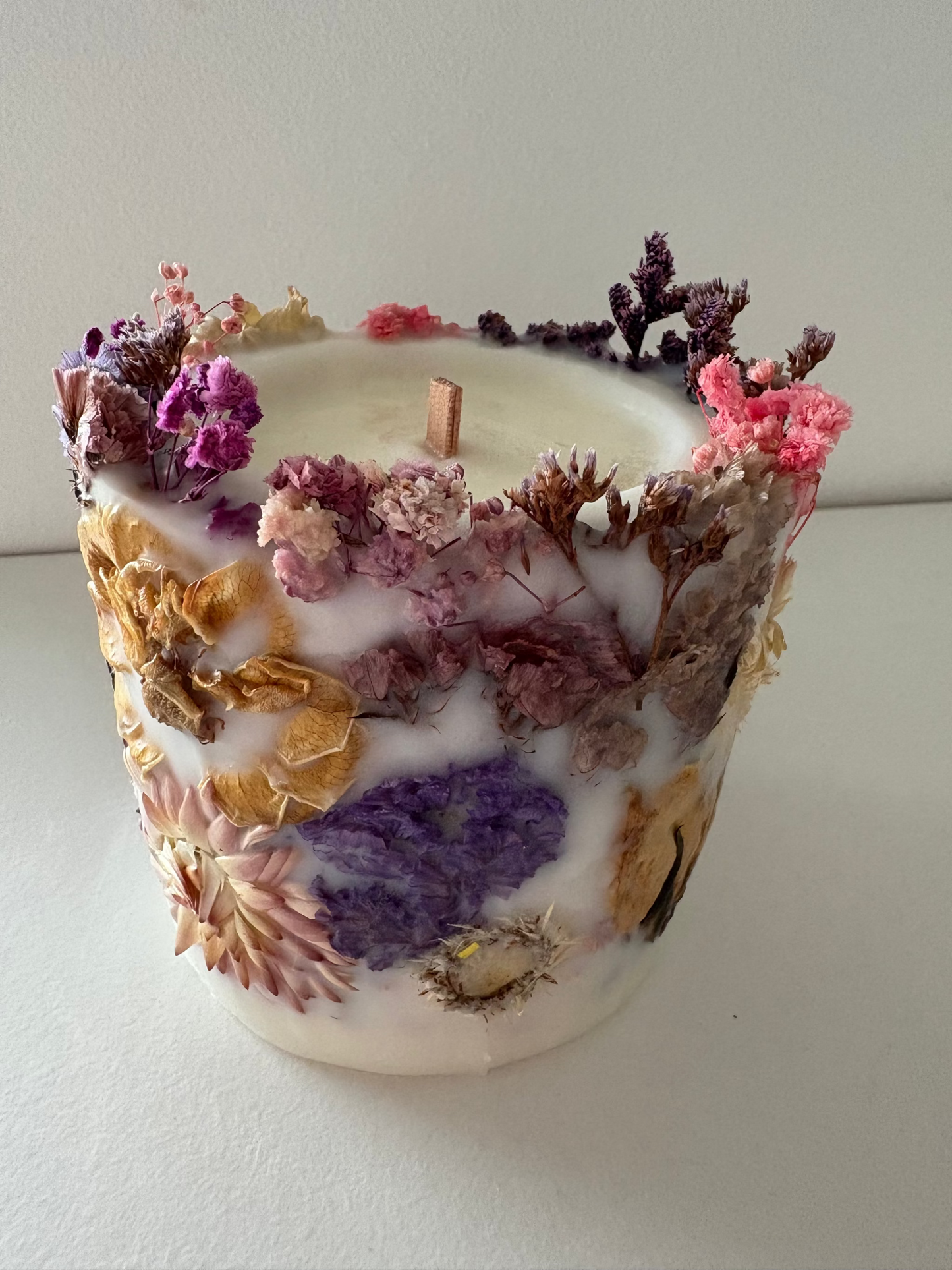 Reverie - Lumanare botanica cu fitil de lemn