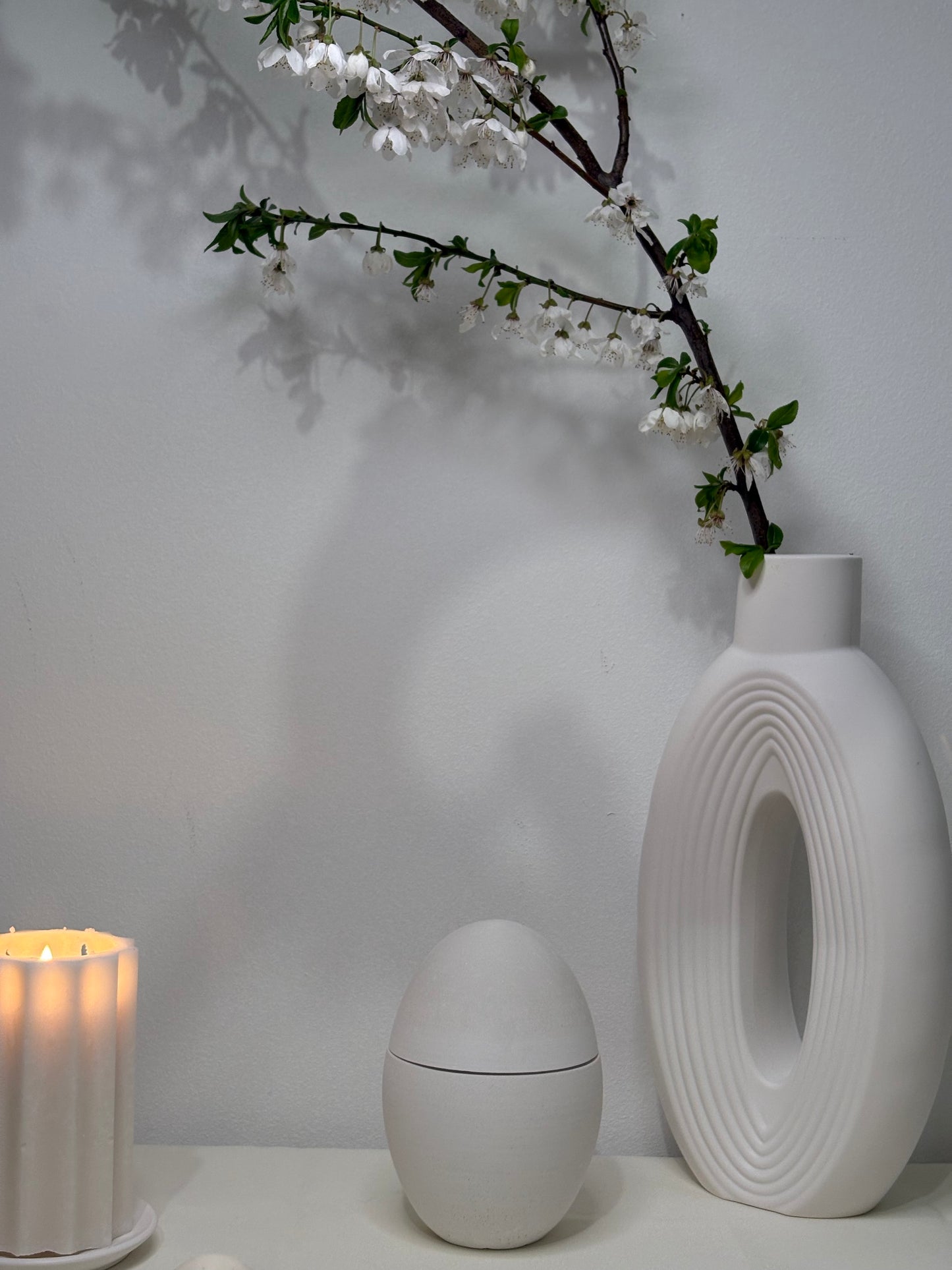 Ou ceramic lumanare